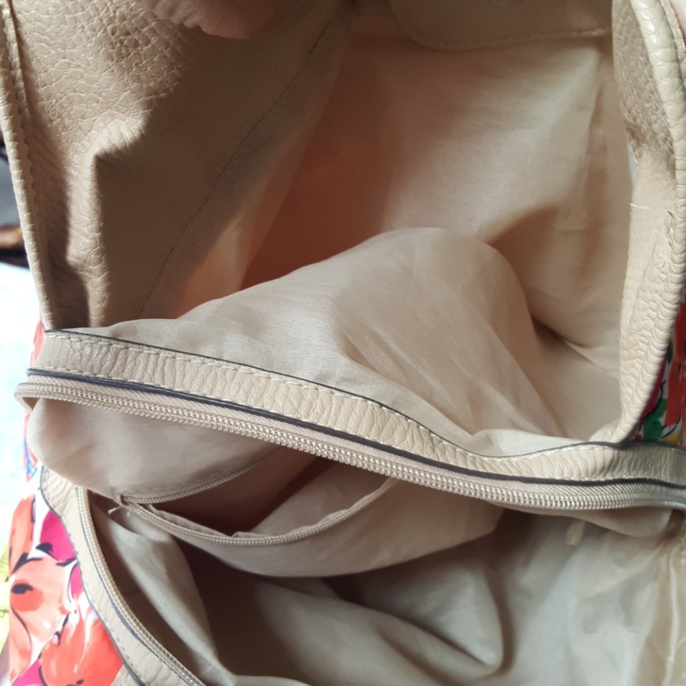 Purse - Picture 4 of 4
